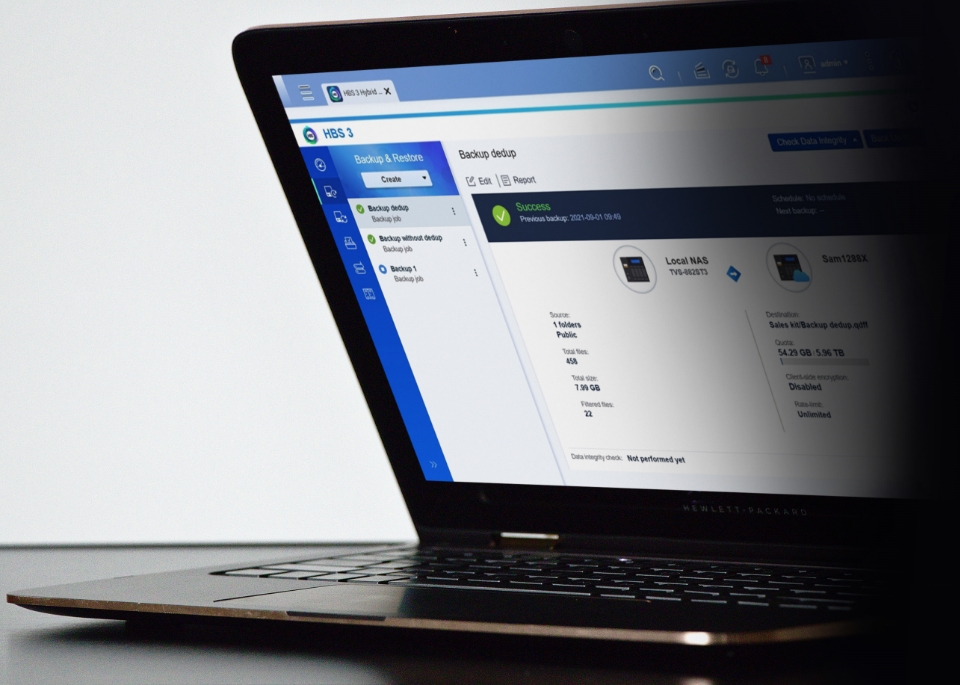 Hybrid Backup Sync interface for server backup