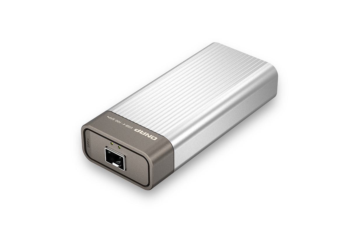 QNAP QNA-UC10G1SF USB 4 Type-C to 10GbE SFP+ network adapter